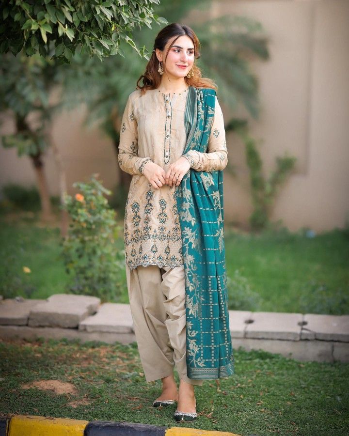 أزياء باكستانية للنساء