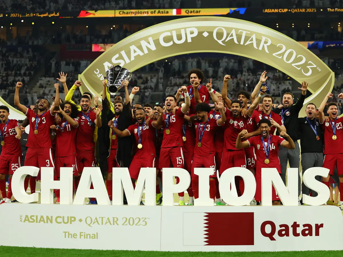 صور منتخب قطر لكرة القدم