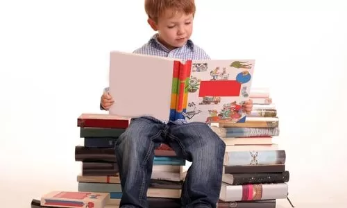 طرق تعليم الطفل القراءة والكتابة