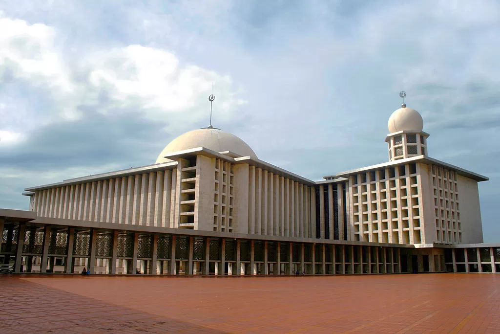 مسجد الاستقلال